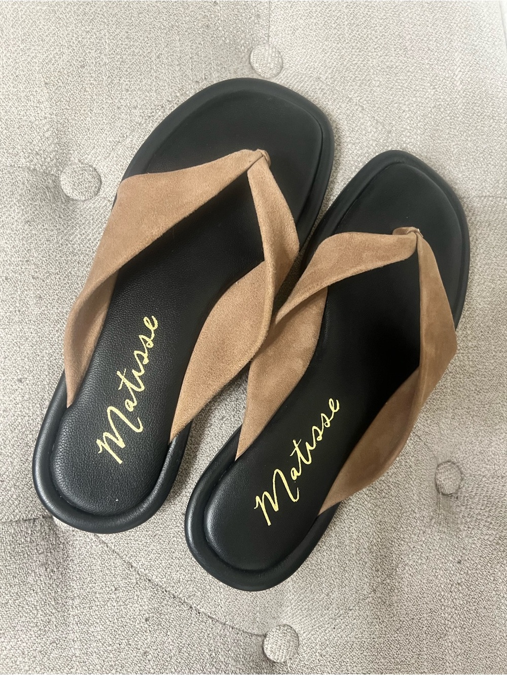 Matisse Tan Suede Thong Sandals with Black Footbed